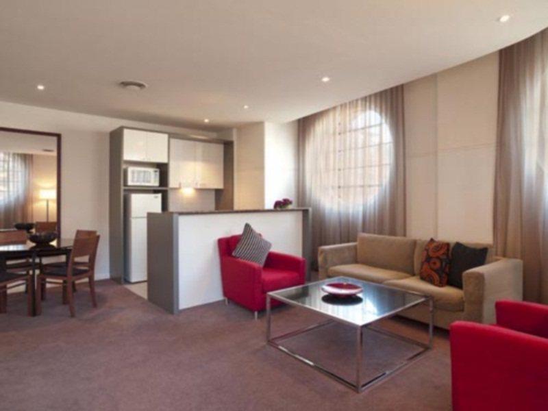 Adina Apartment Hotel Sydney Central Exterior photo
